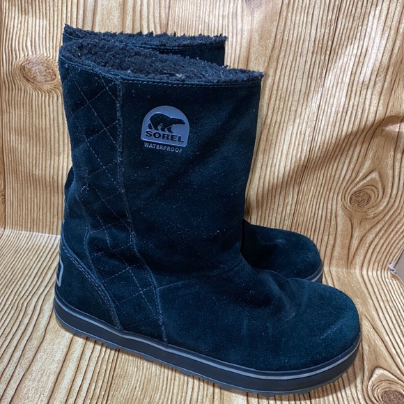Sorel Shoes - Sorel waterproof black suede leather fur boots size 6.5